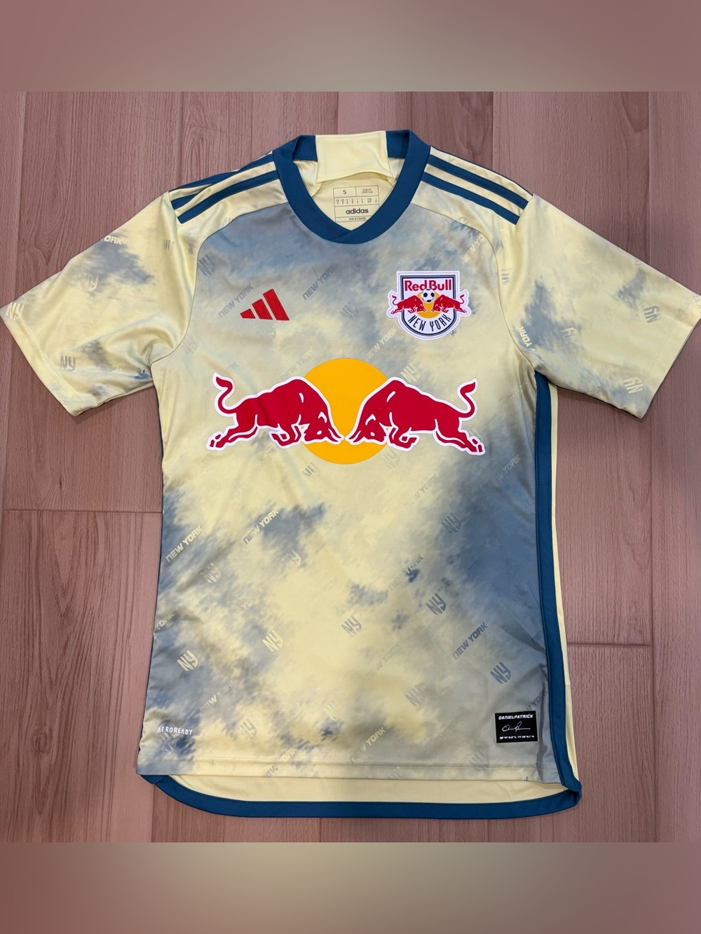 New York Red Bulls Soccer Jersey - Men’s Small - Yellow/Blue/White/Red